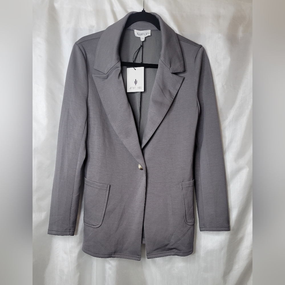 Whiteroom & Cactus blazer